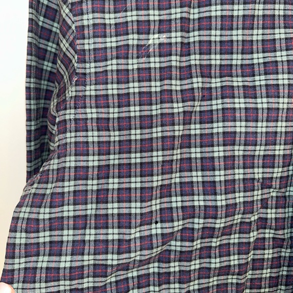Ralph Lauren Green and Navy Plaid Button-Down Shirt - Picture 4 of 4
